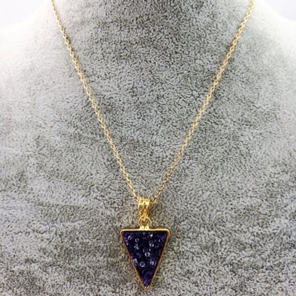 10/$25🦋 T&J Designs Purple Triangle Druzy Necklace - Picture 4 of 5